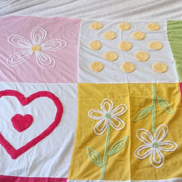 Vintage chenille bedspread